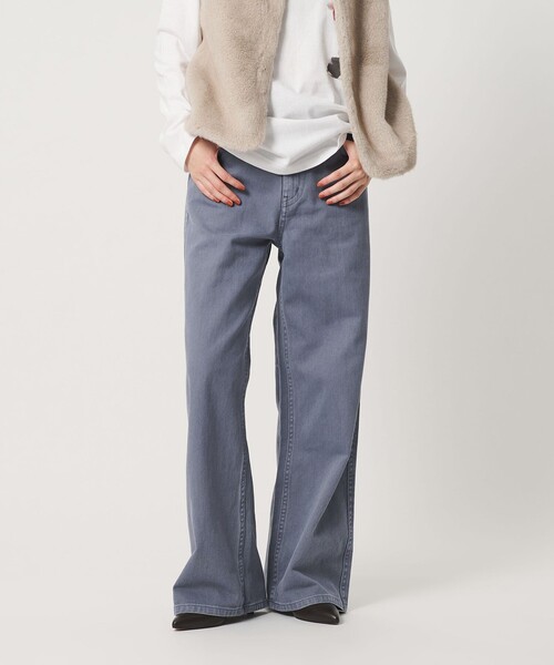 BEAUTY&YOUTH UNITED ARROWS（ビューティーアンドユースユナイテッドアローズ）の「コットンツイル フェード フレアパンツ（その他パンツ・レディース・ライトブルー・M/S/XS）」の2枚目の写真