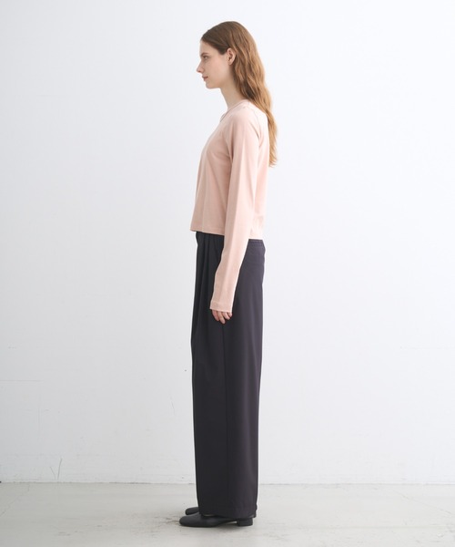 three dots(スリードッツ)の「スエードジャージー トゥーロングスリーブトップス(Tシャツ/カットソー・レディース・アイボリー/ブラック/ピンク系その他・SMALL/MEDIUM)」の7枚目の写真