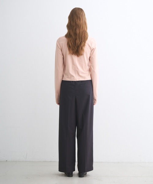 three dots(スリードッツ)の「スエードジャージー トゥーロングスリーブトップス(Tシャツ/カットソー・レディース・アイボリー/ブラック/ピンク系その他・SMALL/MEDIUM)」の6枚目の写真