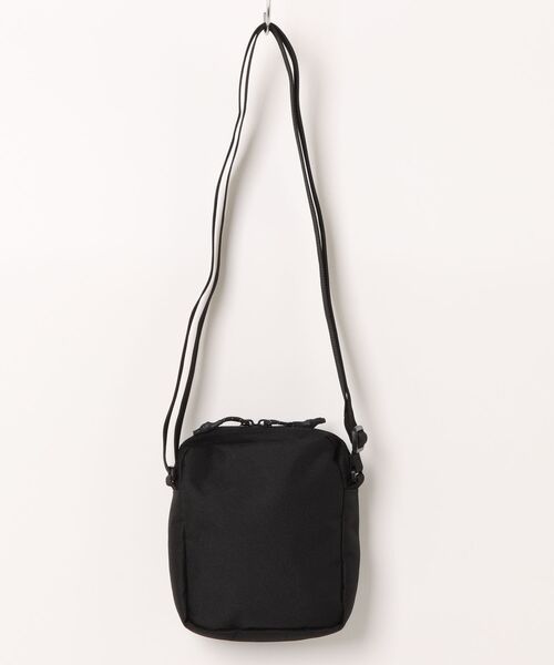 Quiksilver(クイックシルバー)の「QUIKSILVER/クイックシルバー ショルダーバッグ PANDOR PACK EQYBA03191(ショルダーバッグ・メンズ・ブラック/グレー/グリーン・FREE)」の4枚目の写真