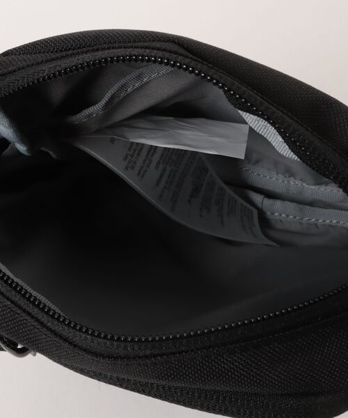 Quiksilver(クイックシルバー)の「QUIKSILVER/クイックシルバー ショルダーバッグ PANDOR PACK EQYBA03191(ショルダーバッグ・メンズ・ブラック/グレー/グリーン・FREE)」の6枚目の写真