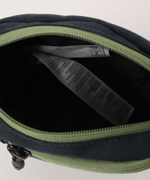 Quiksilver(クイックシルバー)の「QUIKSILVER/クイックシルバー ショルダーバッグ PANDOR PACK EQYBA03191(ショルダーバッグ・メンズ・ブラック/グレー/グリーン・FREE)」の7枚目の写真