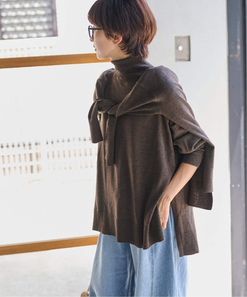 JOURNAL STANDARD relume（ジャーナルスタンダード　レリューム）の「《追加 / 新色》BiellaYarnワイドタートルネック（ニット/セーター・レディース・ライトグレー/ブラック/ベージュ/ブラウン/レッド・FREE）」の3枚目の写真