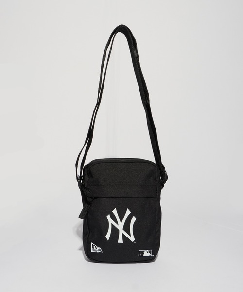 NEW ERA(ニューエラ)の「NEW ERA/ニューエラ New York Yankees ショルダーバッグ(ショルダーバッグ・メンズ・ブラック×ホワイト・FREE)」の1枚目の写真
