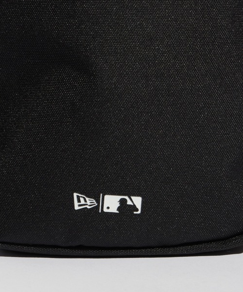 NEW ERA(ニューエラ)の「NEW ERA/ニューエラ New York Yankees ショルダーバッグ(ショルダーバッグ・メンズ・ブラック×ホワイト・FREE)」の6枚目の写真