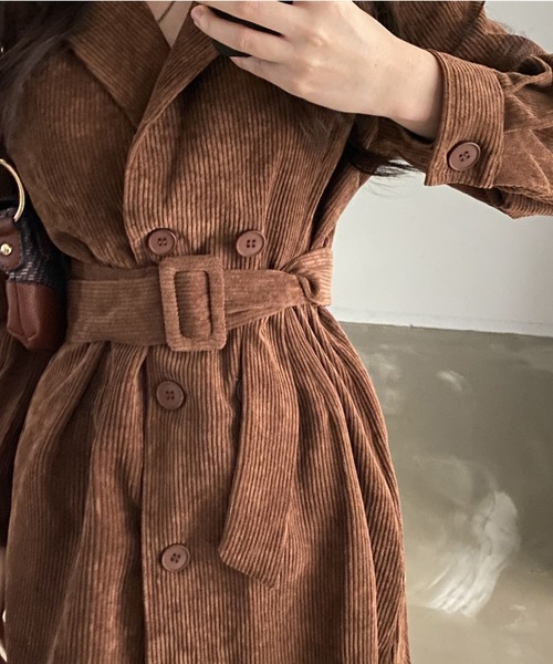 YUGA(ユーガ)の「YUGA_YGMC Korean-style Corduroy dress with a belt(ワンピース・レディース・ブラック/ブラウン・FREE)」の14枚目の写真