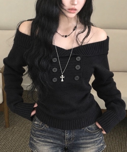 SHEENA(シーナ)の「ダブルボタンオフショルニットトップス(ニット/セーター・レディース・ホワイト/ブラック・M)」の3枚目の写真
