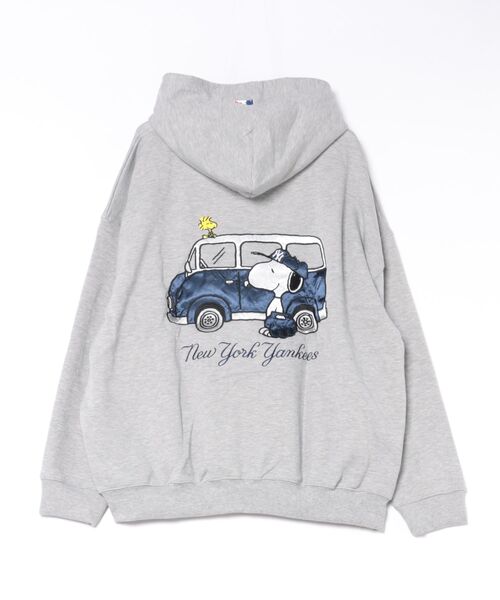 PEANUTS（ピーナッツ）の「【PEANUTS/ピーナッツ】【ユニセックスデザインでリンクコーデにも◎】MLB×PEANUTS 裏起毛ジップパーカー 保温 キャラクター ドジャース ヤンキース ホワイトソックス（パーカー・メンズ・ブルー系その他2/ブラック系その他3/グレー系その他2/ベージュ系その他3/グレー系その他/ブラック系その他・MEDIUM/X-LARGE/LARGE）」の7枚目の写真
