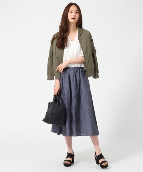 GLOBAL WORK（グローバルワーク）の「リネンコンギャザースカート/745554（スカート・レディース・グリーン/ホワイト/ブルー/ネイビー・MEDIUM/LARGE）」の6枚目の写真
