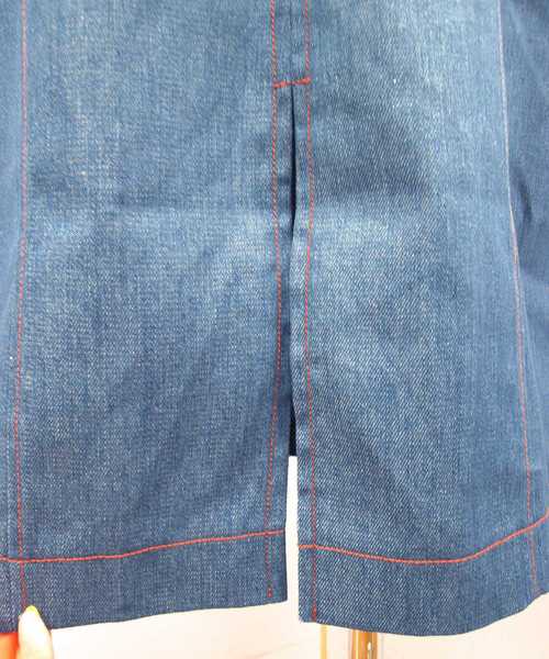 BLUEEAST（ブルーイースト）の「デニムIラインジャンパースカート（ジャンパースカート・レディース・ブルー/ネイビー・MEDIUM）」の17枚目の写真