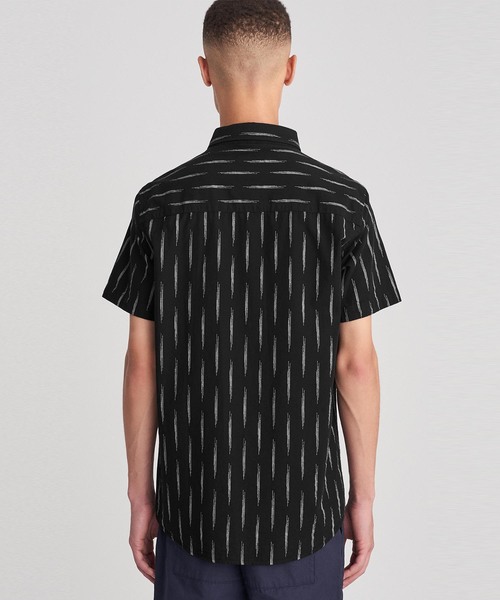 Saturdays NYC（サタデーズ ニューヨークシティ ）の「Esquina Eclat Button Down Shirt（シャツ/ブラウス・メンズ・ブラック/ネイビー・X-SMALL/S/M/L）」の3枚目の写真