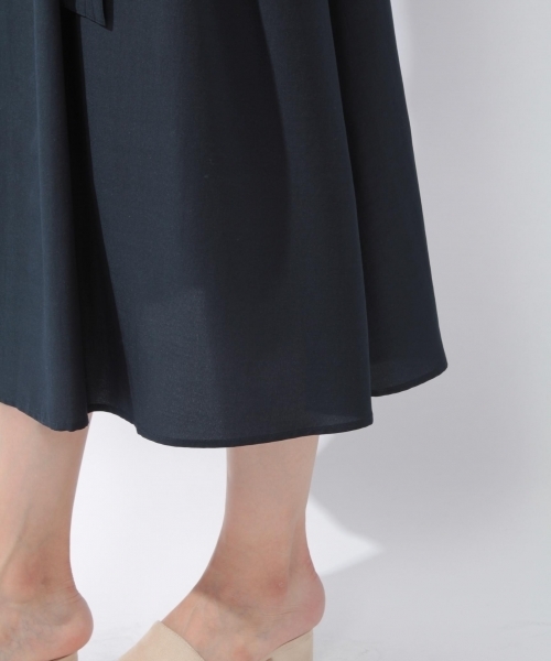 laboratory work（ラボラトリーワーク）の「スタンドカシュクールワンピース（ワンピース・レディース・ネイビー/マスタード/キャメル・MEDIUM）」の17枚目の写真