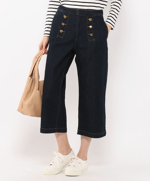 Petit Honfleur（プチオンフルール）の「デニムボタン使いパンツ（デニムパンツ・レディース・ネイビー/ブルー・70/61/64/67）」の2枚目の写真