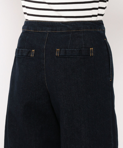 Petit Honfleur（プチオンフルール）の「デニムボタン使いパンツ（デニムパンツ・レディース・ネイビー/ブルー・70/61/64/67）」の9枚目の写真