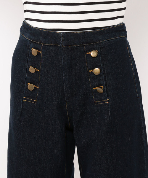 Petit Honfleur（プチオンフルール）の「デニムボタン使いパンツ（デニムパンツ・レディース・ネイビー/ブルー・70/61/64/67）」の10枚目の写真