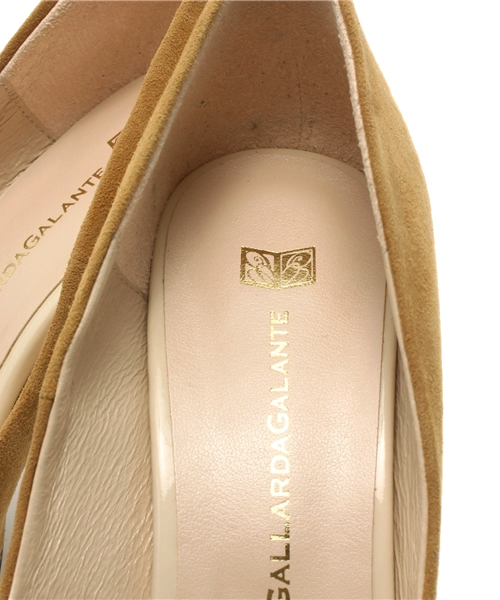 GALLARDAGALANTE（ガリャルダガランテ）の「ポインテッドパンプス（パンプス・レディース・キャメル/ライム/シルバー・36/37/38）」の6枚目の写真
