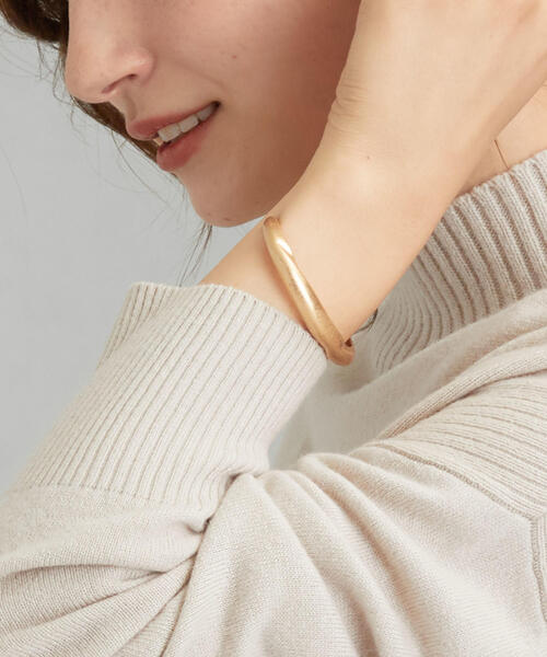 green label relaxing（グリーンレーベルリラクシング）の「SC メタルクラックバングル（バングル/リストバンド・レディース・シルバー/ゴールド・FREE）」の7枚目の写真