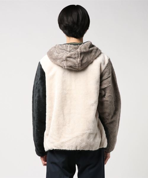 CORISCO(コリスコ)の「CORISCO ファー×ポリシレーリバーシブルパーカ(M1)(マウンテンパーカー・メンズ・ホワイト/ブラック/ベージュ/その他1・X-LARGE/MEDIUM/LARGE)」の6枚目の写真