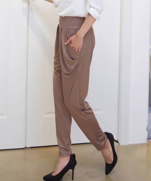 Coo+i（クーイ）の「サルエルパンツ（スウェットパンツ・レディース・ネイビー/ブラック/グレー/チャコールグレー/ブルー/ピンク/ピンク系その他/オレンジ/カーキ/キャメル・L/M/XL）」の7枚目の写真