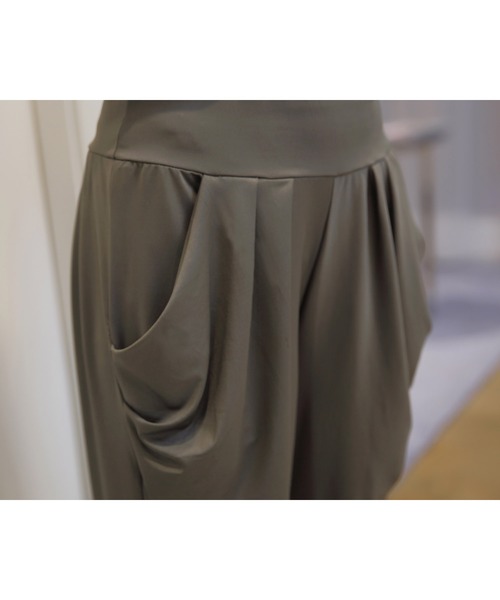 Coo+i（クーイ）の「サルエルパンツ（スウェットパンツ・レディース・ネイビー/ブラック/グレー/チャコールグレー/ブルー/ピンク/ピンク系その他/オレンジ/カーキ/キャメル・L/M/XL）」の12枚目の写真