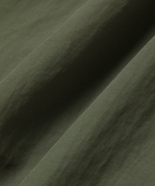 Gramicci（グラミチ）の「【GRAMICCI】別注プールナイロンOPカラーシャツ（シャツ/ブラウス・メンズ・ブラック/ダークブラウン/オリーブ・M/L）」の13枚目の写真