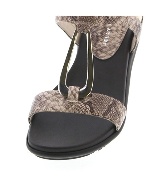 JELLY BEANS（ジェリービーンズ）の「オーバルメタルパーツフラットサンダル(204-12512)JELLY BEANS(ジェリービーンズ)（サンダル・レディース・ブラック/シルバー/パイソン・LL/S/M/L）」の9枚目の写真