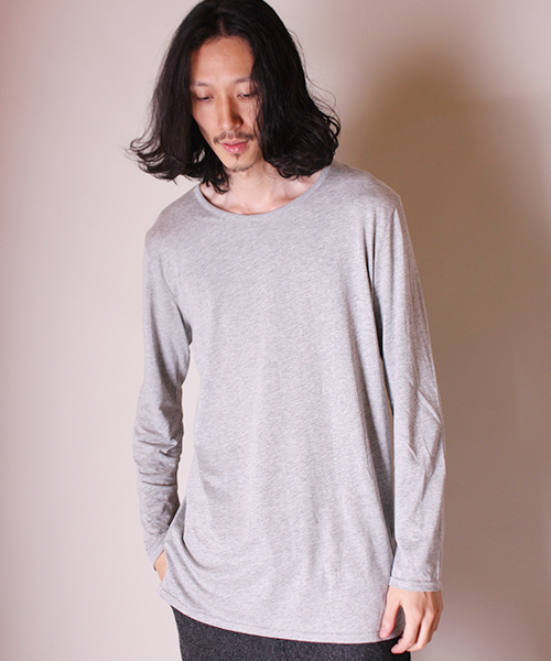 Lui's(ルイス)の「Lui’sサイドスリットロングTシャツ(ロングタイプ)(Tシャツ/カットソー・メンズ・ブラック/オフホワイト/グレー・SMALL/MEDIUM)」の3枚目の写真