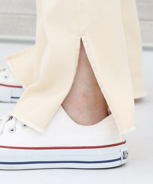 PairPair（ペアペア）の「バックレースアップフレアパンツ（その他パンツ・レディース・オレンジ/アイボリー・SMALL/MEDIUM）」の4枚目の写真