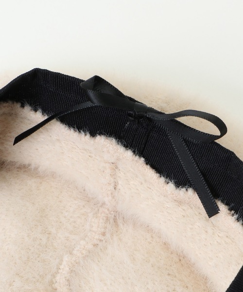 ikka（イッカ）の「【キッズ】フェイクファーサーモベレー（ハンチング/ベレー帽・キッズ・オフホワイト/ネイビー・FREE）」の5枚目の写真