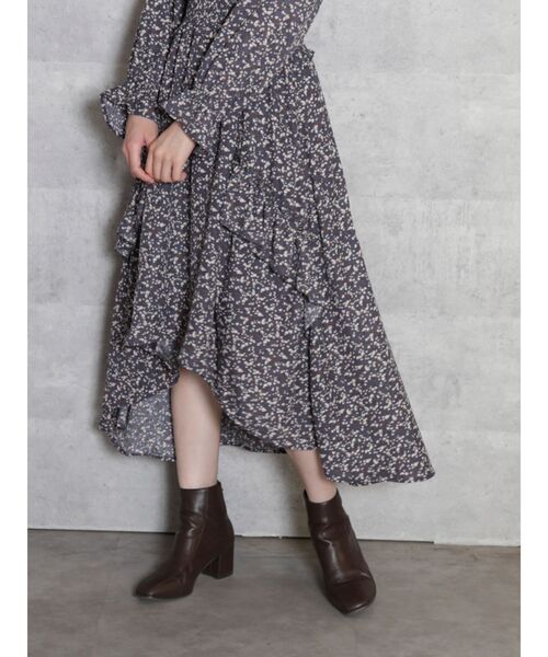 dazzlin（ダズリン）の「小花プリントフィッシュテールワンピース（ワンピース・レディース・ブラック/ブラウン/ブルー・FREE）」の12枚目の写真