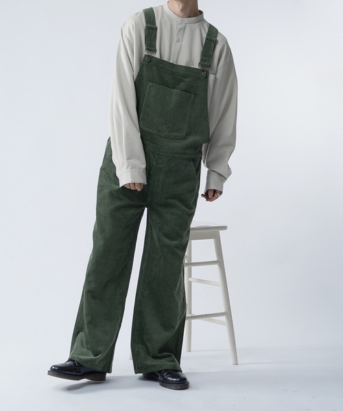kutir（クティール）の「コーデュロイオーバーオール（サロペット