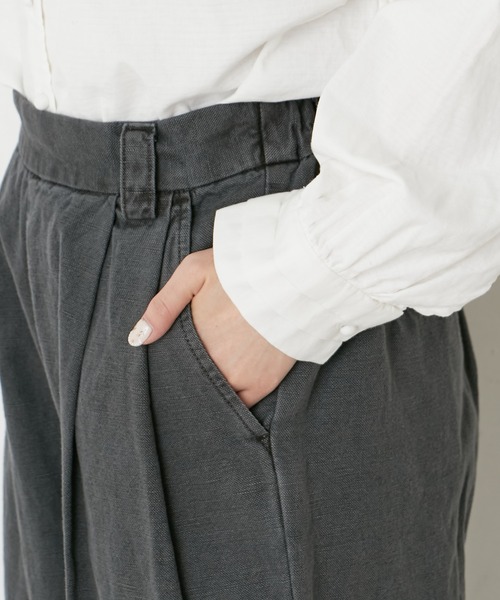 PUAL CE CIN（ピュアルセシン）の「綿麻タックパンツ（その他パンツ・レディース・オフホワイト/ナチュラル/チャコールグレー・FREE）」の17枚目の写真