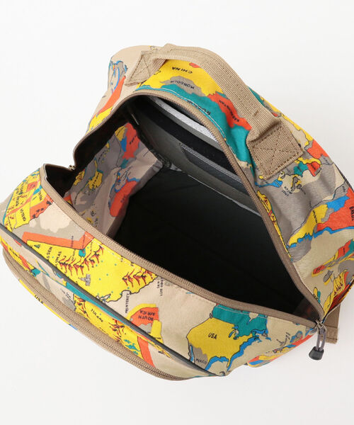 こども ビームス（コドモビームス）の「THE NORTH FACE / キッズ トスボックス（22L）（バックパック/リュック・キッズ・ブラウン系その他5/ブルー/ブラック/ブラウン系その他3/オリーブ・ONE SIZE）」の16枚目の写真