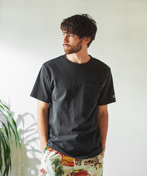 Champion(チャンピオン)の「CHAMPION SHORT SLEEVE T-SHIRT (チャンピオン ショートスリーブTシャツ)(4colors)(C3-M349)(Tシャツ/カットソー・メンズ・ホワイト/ブラック/ネイビー/グレー・S/M/L/XL)」の3枚目の写真