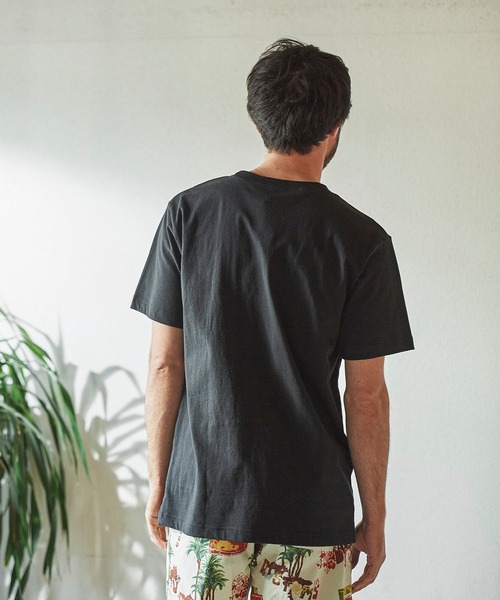 Champion(チャンピオン)の「CHAMPION SHORT SLEEVE T-SHIRT (チャンピオン ショートスリーブTシャツ)(4colors)(C3-M349)(Tシャツ/カットソー・メンズ・ホワイト/ブラック/ネイビー/グレー・S/M/L/XL)」の13枚目の写真