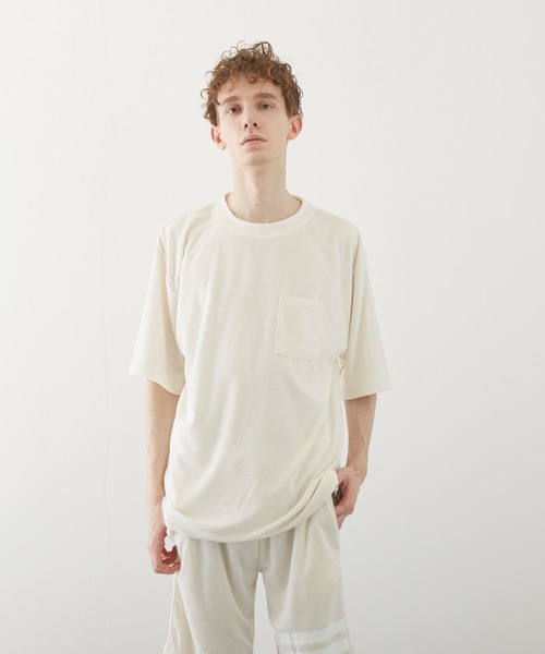 VIBGYOR(ヴィブジョー)の「【VIBGYOR BY AS】パイルボケ付き半袖クルー(BL)(Tシャツ/カットソー・メンズ・ブラック/イエロー系その他/ピンク/ネイビー/アイボリー/ベージュ・MEDIUM/LARGE)」の2枚目の写真