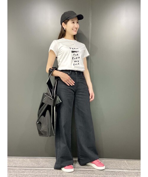 DIESEL（ディーゼル）の「レディース Tシャツ トップス カットソ－ ミニマムフィット（Tシャツ/カットソー・レディース・ホワイト/ブラック・X-SMALL/MEDIUM/SMALL/LARGE）」の15枚目の写真