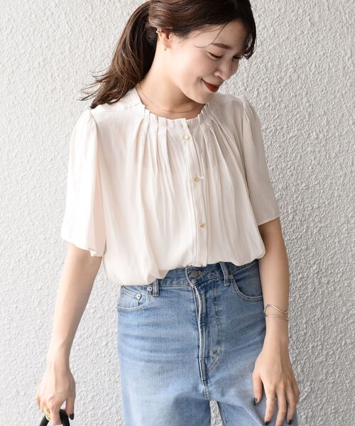 SHIPS（シップス）の「〈抗菌防臭〉2WAYカッセンタックショートスリーブブラウス（シャツ/ブラウス・レディース・ベージュ/ネイビー・ONE SIZE）」の15枚目の写真