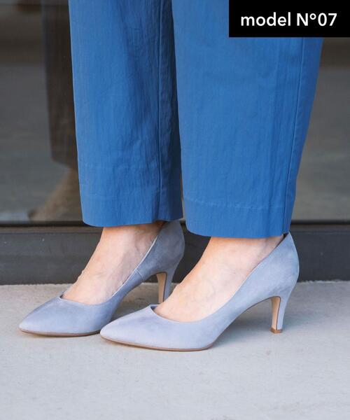 green label relaxing（グリーンレーベルリラクシング）の「ポインテッド プレーン パンプス(7cmヒール) -撥水-（パンプス・レディース・ブラック/ベージュ/オレンジ系その他/ライトブルー/グレー・22cm/22.5cm/23cm/23.5cm/24cm/24.5cm/25cm/25.5cm）」の19枚目の写真