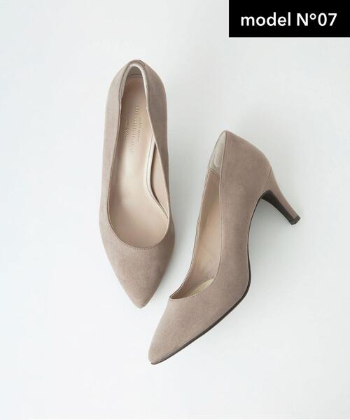 green label relaxing（グリーンレーベルリラクシング）の「ポインテッド プレーン パンプス(7cmヒール) -撥水-（パンプス・レディース・ブラック/ベージュ/オレンジ系その他/ライトブルー/グレー・22cm/22.5cm/23cm/23.5cm/24cm/24.5cm/25cm/25.5cm）」の17枚目の写真