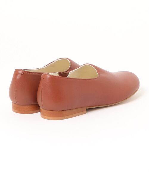bulle de savon（ビュルデサボン）の「REMME レザーシューズ（パンプス・レディース・ブラウン・36/37/38）」の2枚目の写真