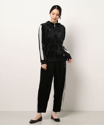 FILA（フィラ）の「＜FILA／フィラ＞ベロア素材サイドライン 
