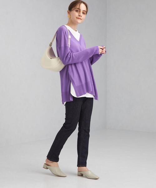 green label relaxing（グリーンレーベルリラクシング）の「DEEP Vネック スリット プルオーバー ニット（ニット/セーター・レディース・ナチュラル/モカ/パープル・FREE）」の14枚目の写真