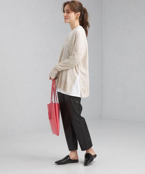 green label relaxing（グリーンレーベルリラクシング）の「DEEP Vネック スリット プルオーバー ニット（ニット/セーター・レディース・ナチュラル/モカ/パープル・FREE）」の19枚目の写真