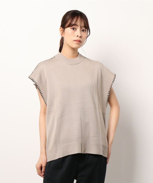 BELLUNA PLUS(ベルーナ)の「ハンドステッチ風デザインニットベスト(ニット/セーター・レディース・ブラック/ベージュ/モカ・MEDIUM/LARGE/X-LARGE)」の13枚目の写真