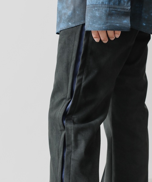 KAZUYUKI KUMAGAI ATTACHMENT（カズユキクマガイアタッチメント）の「ARTIFICAL SUEDE SIDE LINE EASY PANTS（その他パンツ・メンズ・ブラック/ベージュ・2/1）」の17枚目の写真