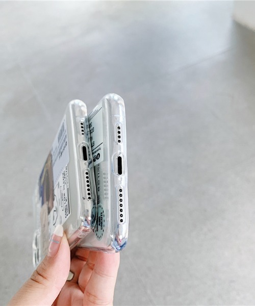 MANGROVE(マングローブ)の「コラージュアートステッカーデザインクリアiPhoneケース(スマホケース/カバー・レディース・レッド/ブルー・A/C/E/D/B)」の7枚目の写真