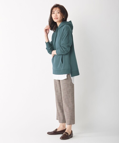 J.PRESS(ジェイプレス)の「裏毛 パーカー(パーカー・レディース・ベージュ系/ピンク系/ワイン系/スモーキーグリーン系・T13/T15)」の9枚目の写真