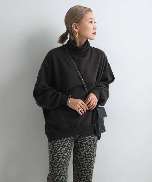 bohmal(ボマール)の「裏起毛タートルネックプルオーバースウェット(スウェット・レディース・オフホワイト/ベージュ/スモークピンク/ブルー/スミクロ・FREE)」の20枚目の写真