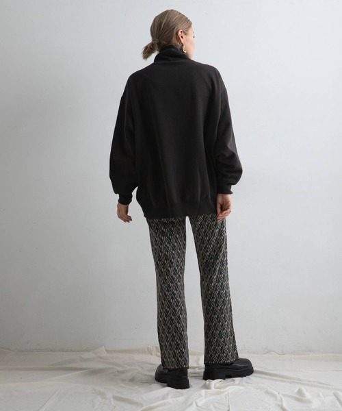 bohmal(ボマール)の「裏起毛タートルネックプルオーバースウェット(スウェット・レディース・オフホワイト/ベージュ/スモークピンク/ブルー/スミクロ・FREE)」の18枚目の写真